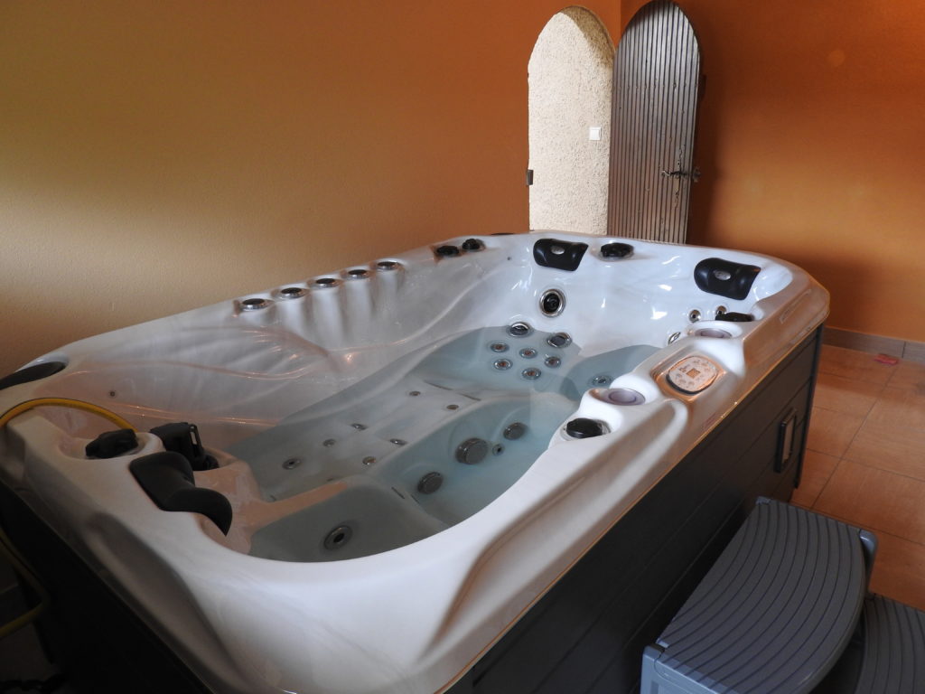 Solutions pour déshumidifier un spa intérieur - Sensassion spa